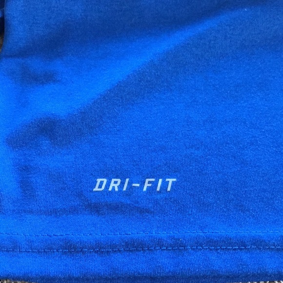 Nike Dri Fit Blue Shirt Sz. Medium - Picture 6 of 10